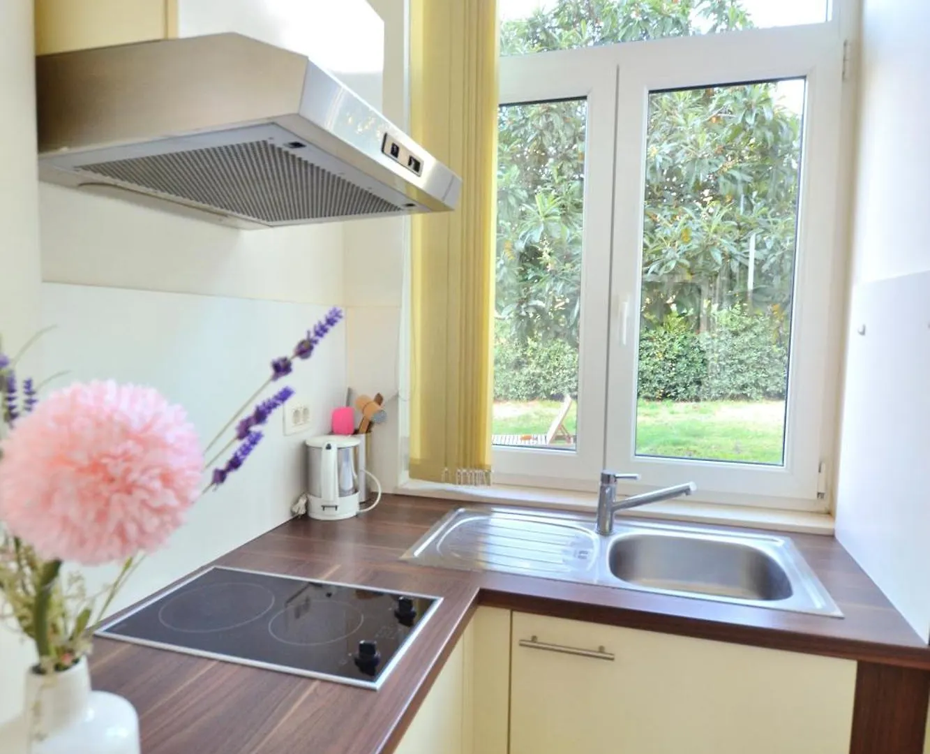 Apartments Villa Pjer - Pool & Private Parking Near Beach Znjan スプリト
